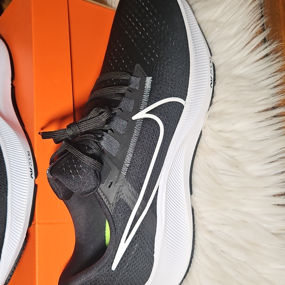 Nike Air Force Zoom Pegasus 38 Sneakers - Picture 2 of 8